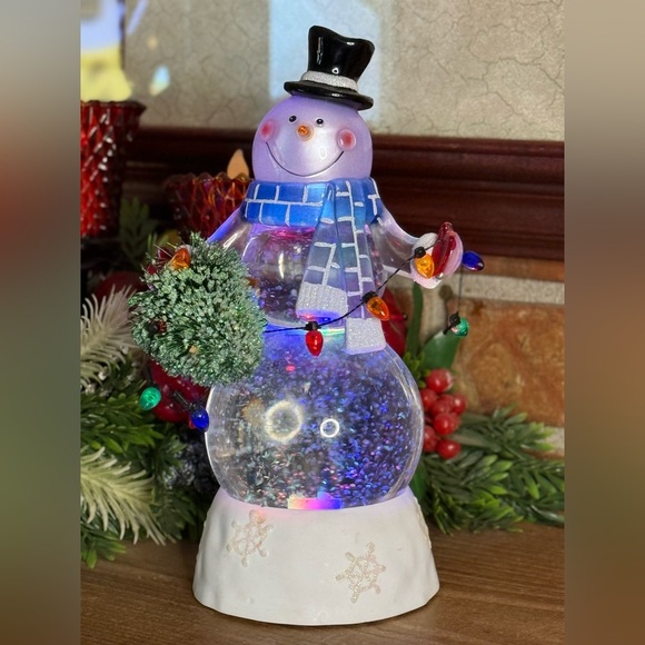 Festive Snowman Color Changing Light Up Snow Globe Christmas Decor - Picture 5 of 11